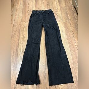 Women’s black zara jeans, size 0